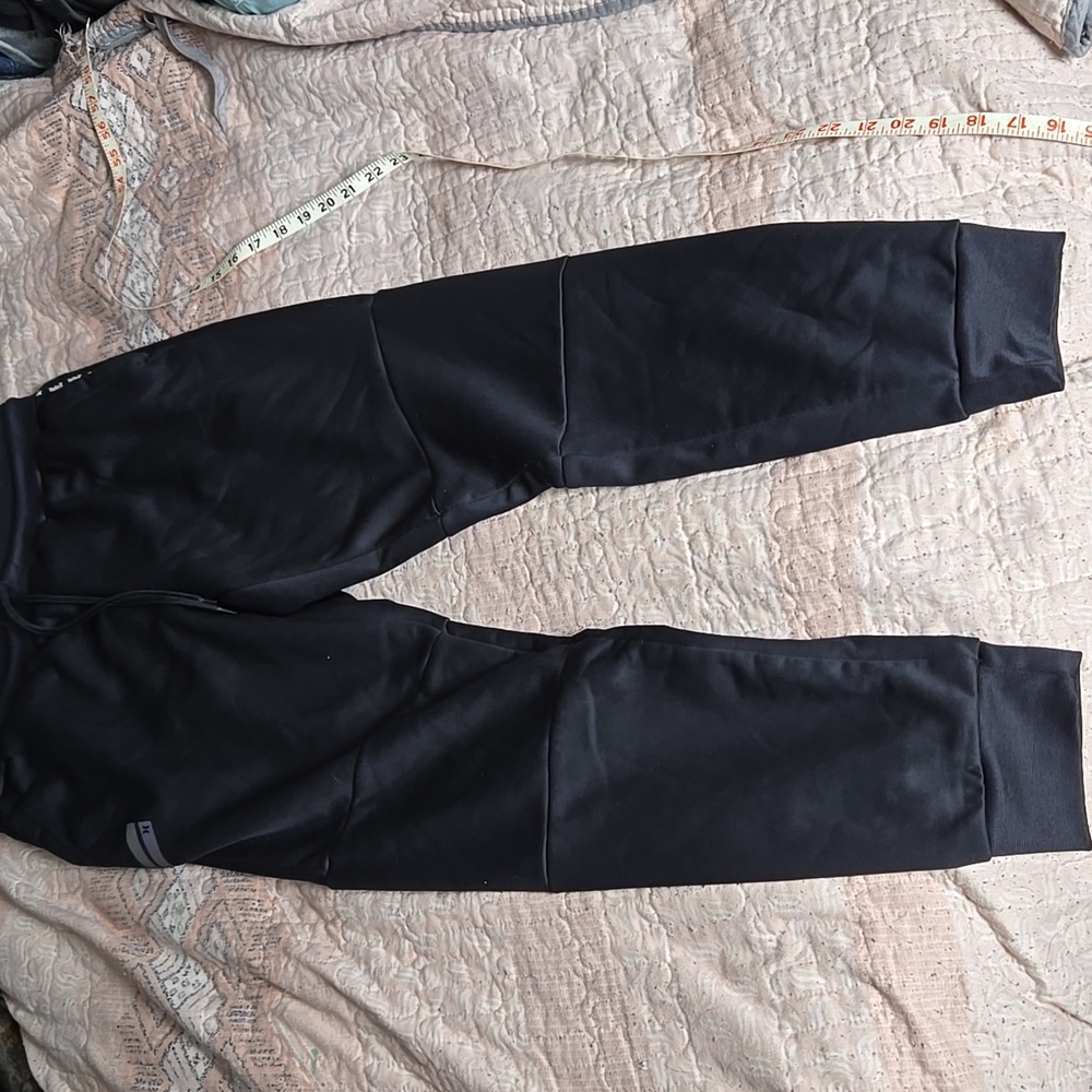 Hurely size medium